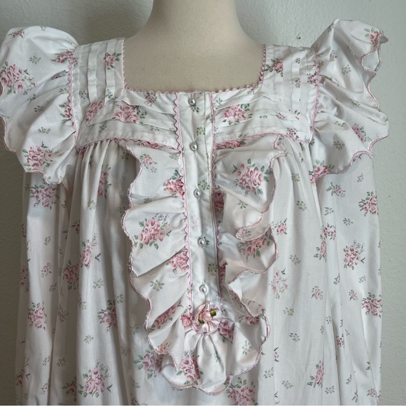 VINTAGE Gilligan O’Malley | Floral Ruffle Mumu Nightgown - Picture 8 of 9